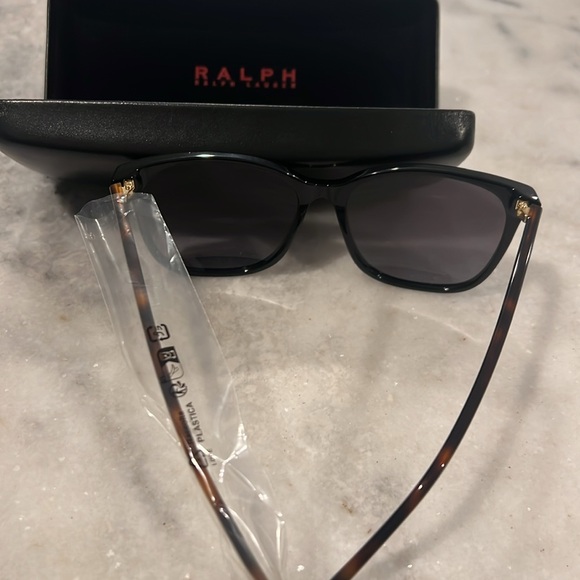 NWT Ralph Lauren sunglasses - Picture 2 of 4